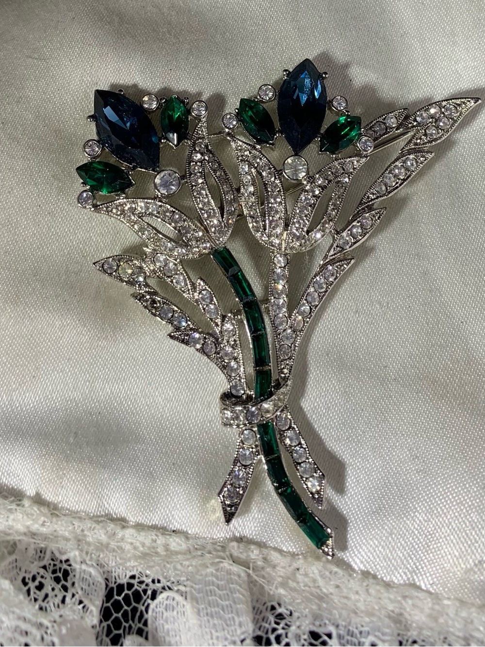 Eisenberg Ice Unsigned Floral Tulip Brooch Green emerald blue sapphire swarovski